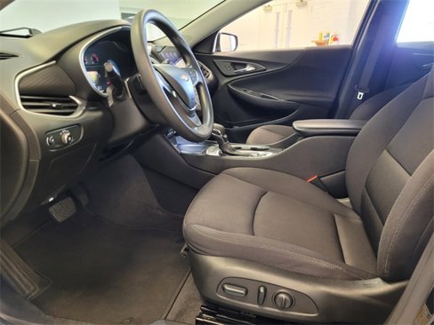 Used 2023 Chevrolet Malibu LT image 5