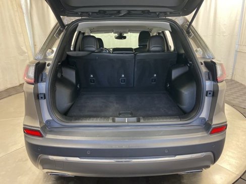 Used 2019 Jeep Cherokee Limited image 6