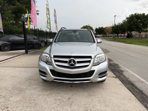 Used 2014 Mercedes-Benz GLK 250 BlueTEC 4MATIC image 3