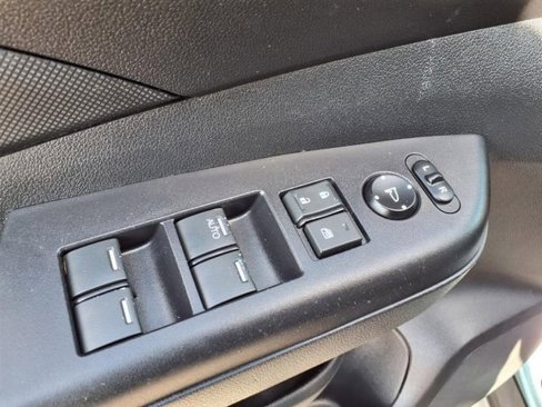 Used 2016 Honda CR-V SE image 11