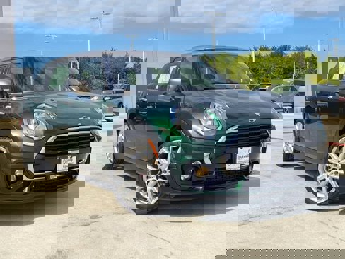 Used 2017 MINI Cooper Clubman image 7