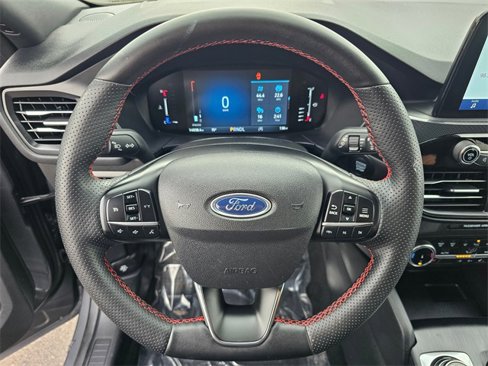 Used 2023 Ford Escape ST-Line w/ Cold Weather Package image 17