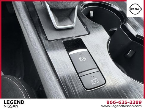 Used 2023 Nissan Rogue SV image 28
