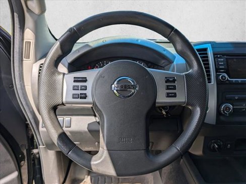 Used 2015 Nissan Xterra X image 11