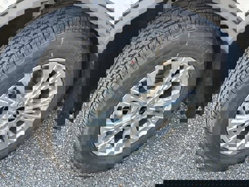 New 2025 Ford Escape Active image 10