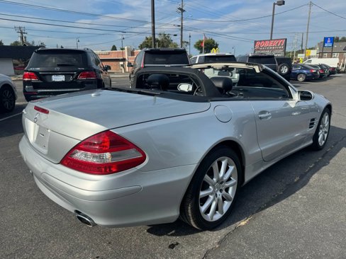 Used 2007 Mercedes-Benz SL 550 image 3