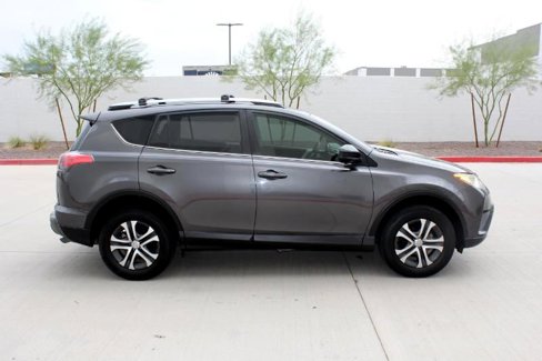 Used 2017 Toyota RAV4 LE image 4