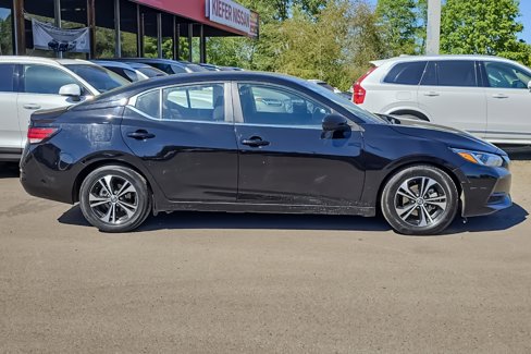 Used 2021 Nissan Sentra SV image 3
