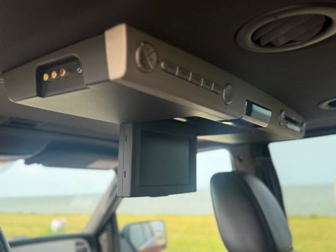 Used 2010 Lincoln Navigator 2WD image 16