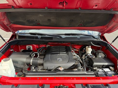 Used 2021 Toyota Tundra SR5 w/ TRD Off-Road Package image 20