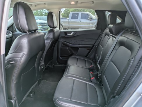 Used 2022 Ford Escape SEL image 12