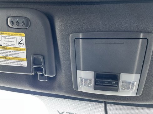 Used 2013 Ford F250 Platinum w/ FX4 Off Road Pkg image 23