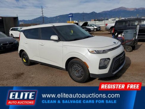 Used 2021 Kia Soul LX image 8