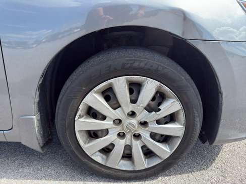 Used 2017 Nissan Sentra S image 13