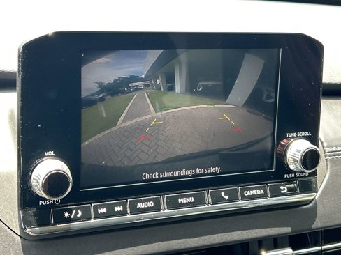 Used 2022 Mitsubishi Outlander ES image 22