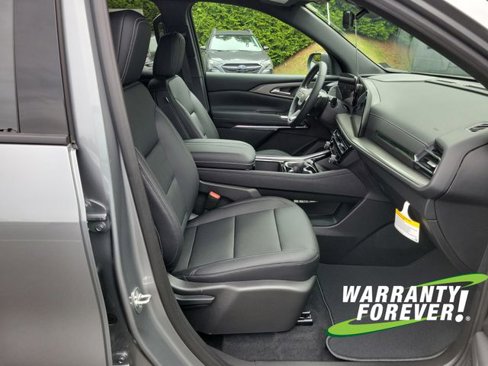 New 2026 Chevrolet Traverse LT w/ Driver Confidence Package image 14