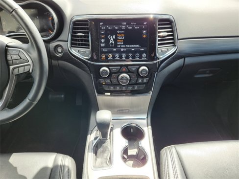 Certified 2021 Jeep Grand Cherokee Laredo X image 14