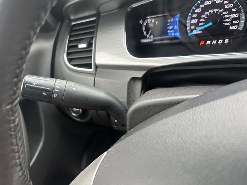 Used 2017 Ford Taurus SEL w/ Equipment Group 201A image 23