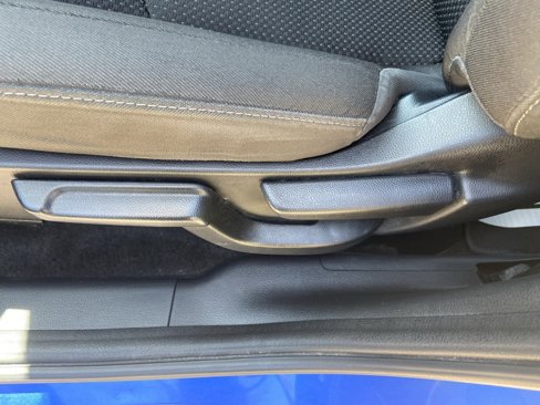 Used 2021 Honda HR-V EX image 11