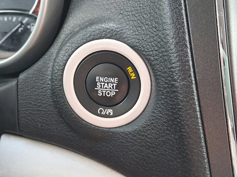 Used 2018 Dodge Journey GT image 23