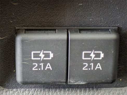 Used 2021 Toyota RAV4 XLE image 24