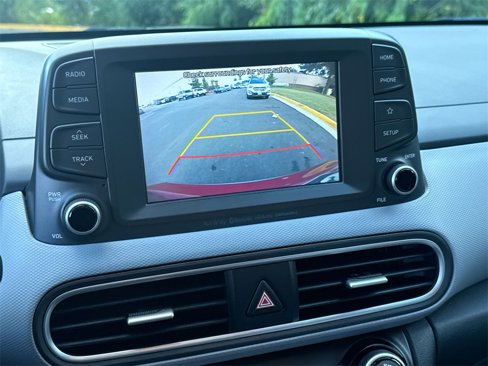 Certified 2021 Hyundai Kona Limited image 19