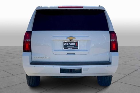 Used 2016 Chevrolet Suburban LT w/ Luxury Package image 4