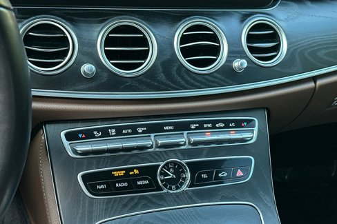 Certified 2020 Mercedes-Benz E 350 Sedan image 18