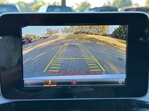 Used 2018 Mercedes-Benz C 300 4MATIC Sedan image 31