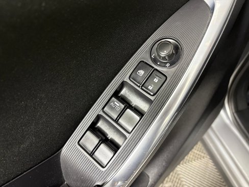 Used 2015 MAZDA CX-5 Sport image 12