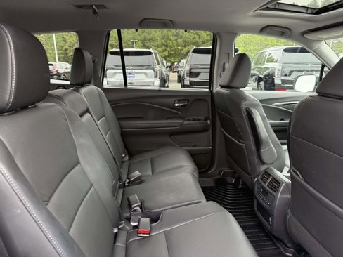 Used 2021 Honda Pilot EX-L image 16