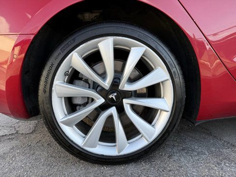 Used 2019 Tesla Model 3 Long Range image 29