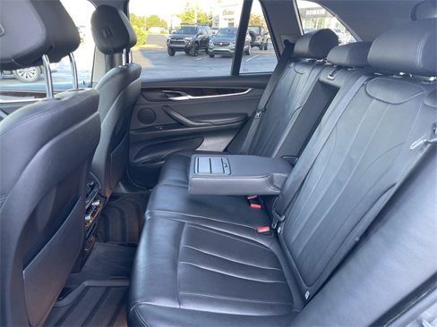 Used 2015 BMW X5 xDrive35i image 13