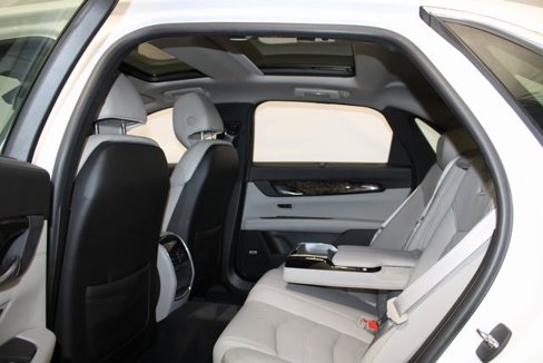 Used 2018 Cadillac CT6 Luxury image 11
