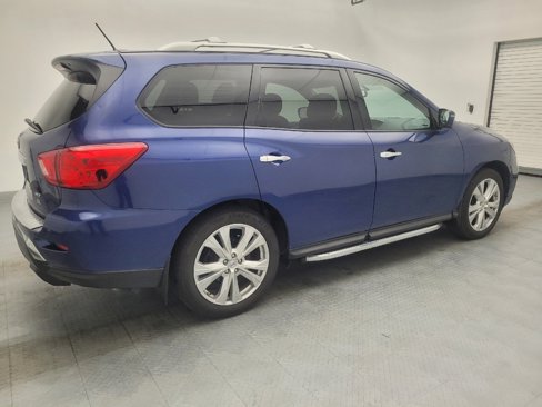 Used 2018 Nissan Pathfinder SL w/ SL Premium Package image 10