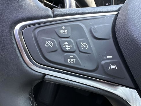 Used 2023 Chevrolet Equinox LT image 35