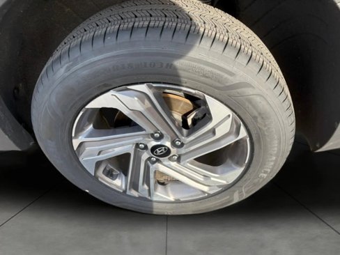 Used 2023 Hyundai Santa Fe SEL image 13