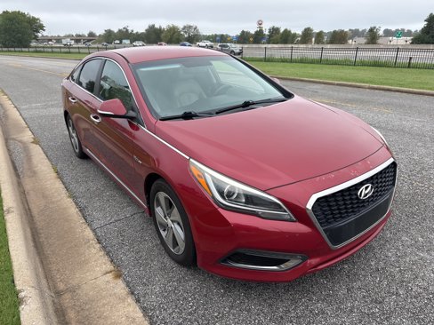 Used 2016 Hyundai Sonata Limited image 2