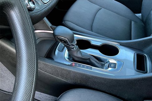Used 2023 Chevrolet Malibu LT image 18
