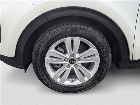 Used 2018 Kia Sportage LX image 22