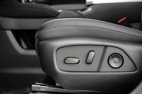 New 2026 GMC Terrain Elevation w/ Elevation Premium Package image 16