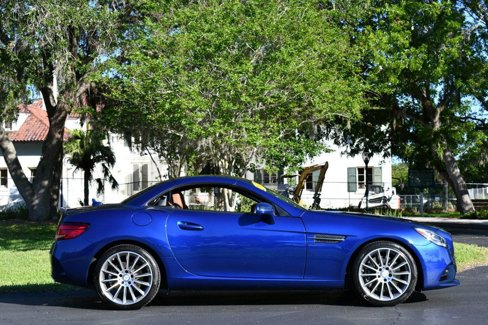 Used 2017 Mercedes-Benz SLC 300 image 34