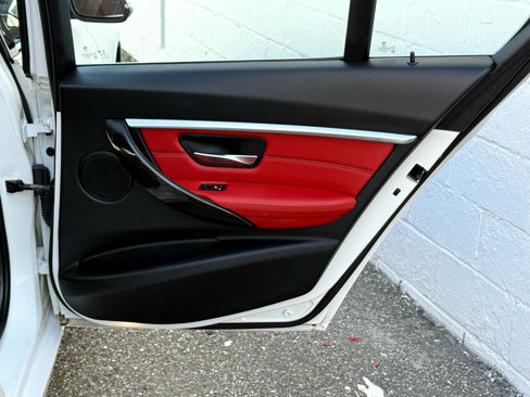 Used 2017 BMW 330i xDrive Sedan image 40