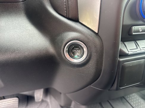 Used 2019 Chevrolet Silverado 1500 LT Trail Boss w/ Convenience Package image 18