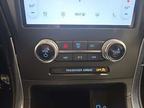 Used 2024 Ford Edge Titanium image 15