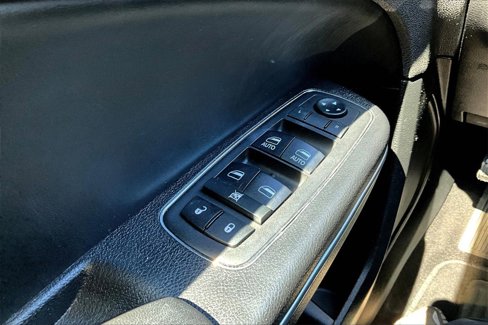 Certified 2019 Chrysler 300 S w/ 300S Premium Group image 24