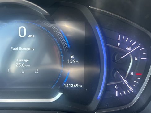 Used 2020 Hyundai Santa Fe SEL image 14