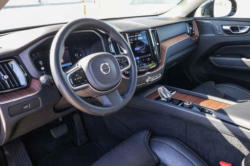 Used 2023 Volvo XC60 B6 Ultimate w/ Protection Package Premier image 28