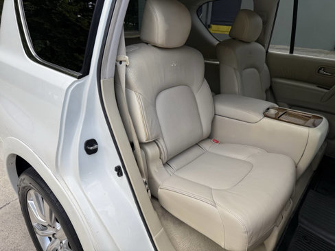 Used 2014 INFINITI QX80 2WD w/ Theater Package image 26
