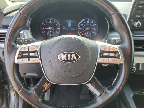 Used 2020 Kia Telluride LX image 14
